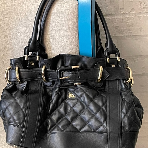 100% Authentic Burberry soft black leather handbag EUC - Picture 1 of 17